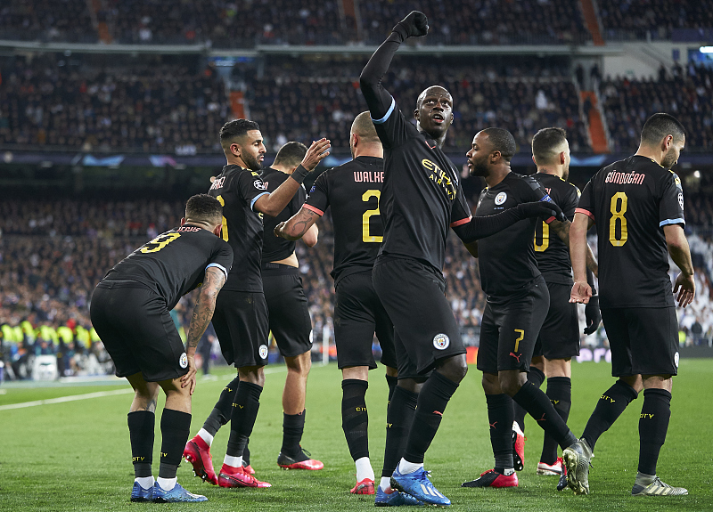 亚博娱乐 -关于社区盾清晨再迎强敌，广州队更衣室发声，主帅态度：球迷炸锅，更衣室氛围转暖的信息